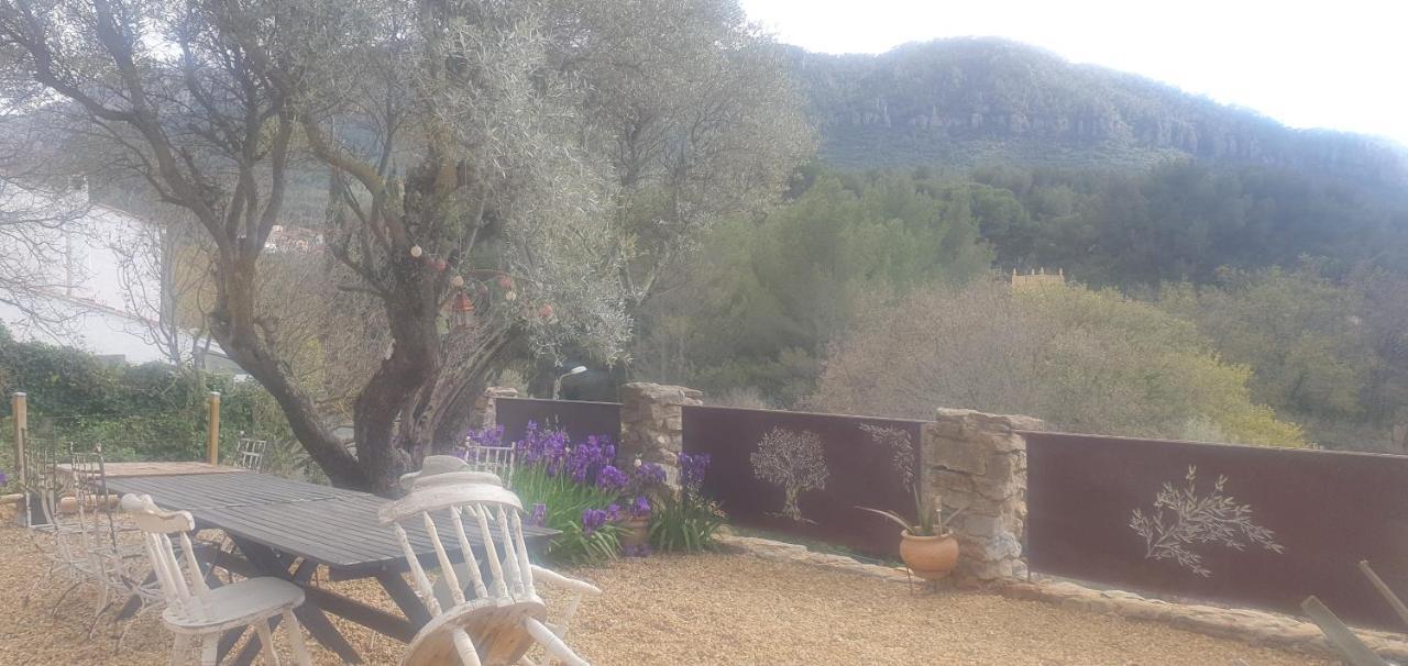 Bienvenue Apartment Le Revest-le-Eaux ภายนอก รูปภาพ